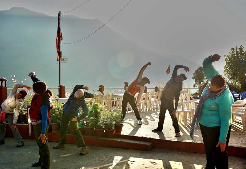 Anna Purna Trail Himalayas Nepal - Lyn, group and tourists